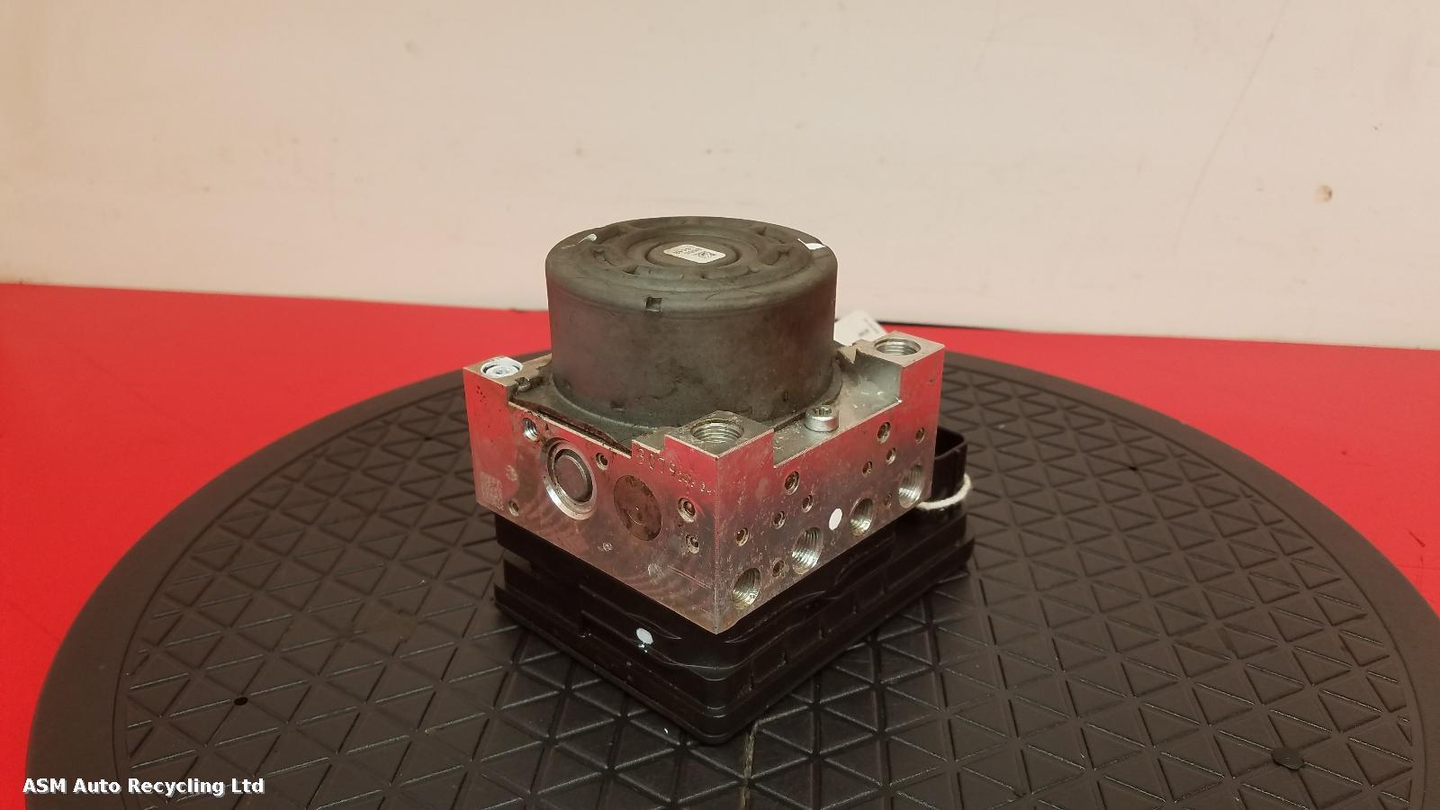 View Auto part ABS Pump/Modulator Citroen C4 Cactus 2015