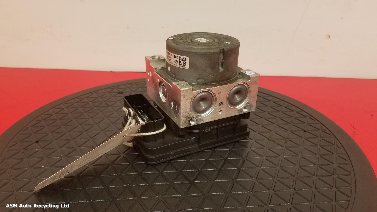 View Auto part ABS Pump/Modulator Citroen C4 Cactus 2015