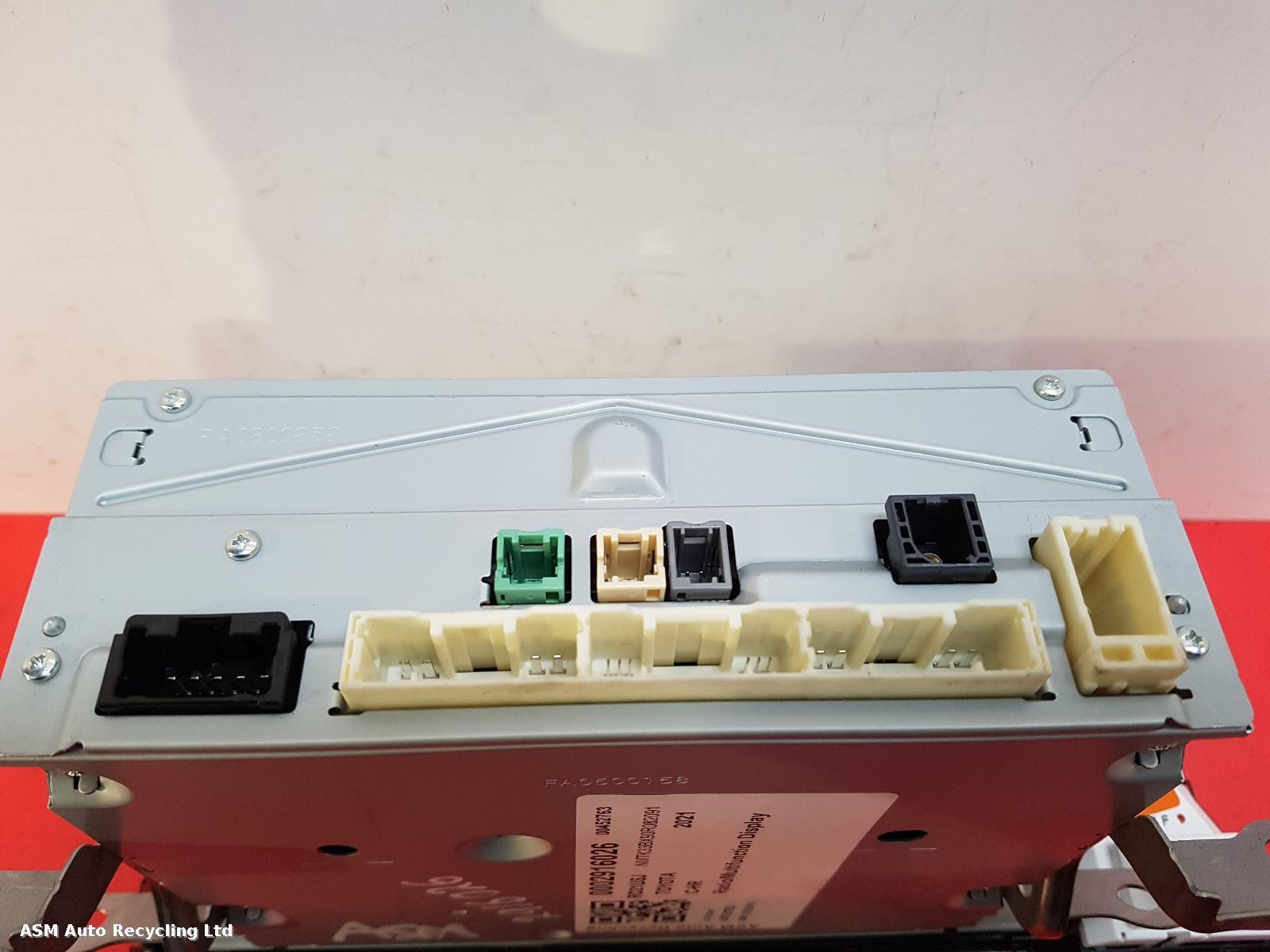 View Auto part Radio Display Toyota C-hr 2021