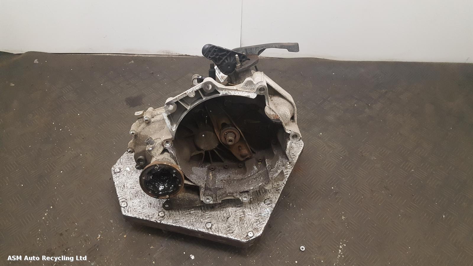 View Auto part Gearbox Skoda Fabia 2014