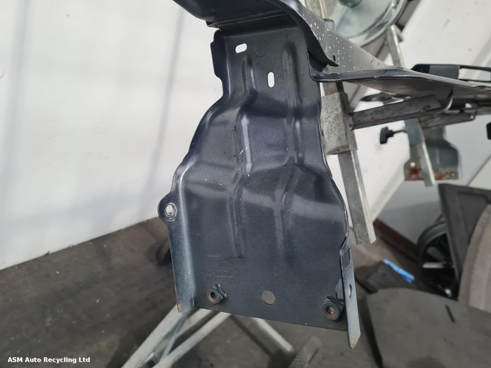 View Auto part Front Panel Dacia Logan 2017