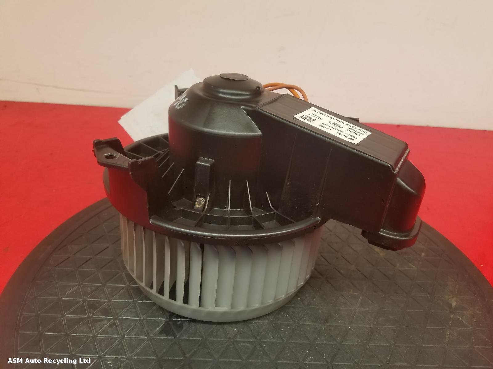 View Auto part Heater Motor/Assembly Jaguar Xe 2016