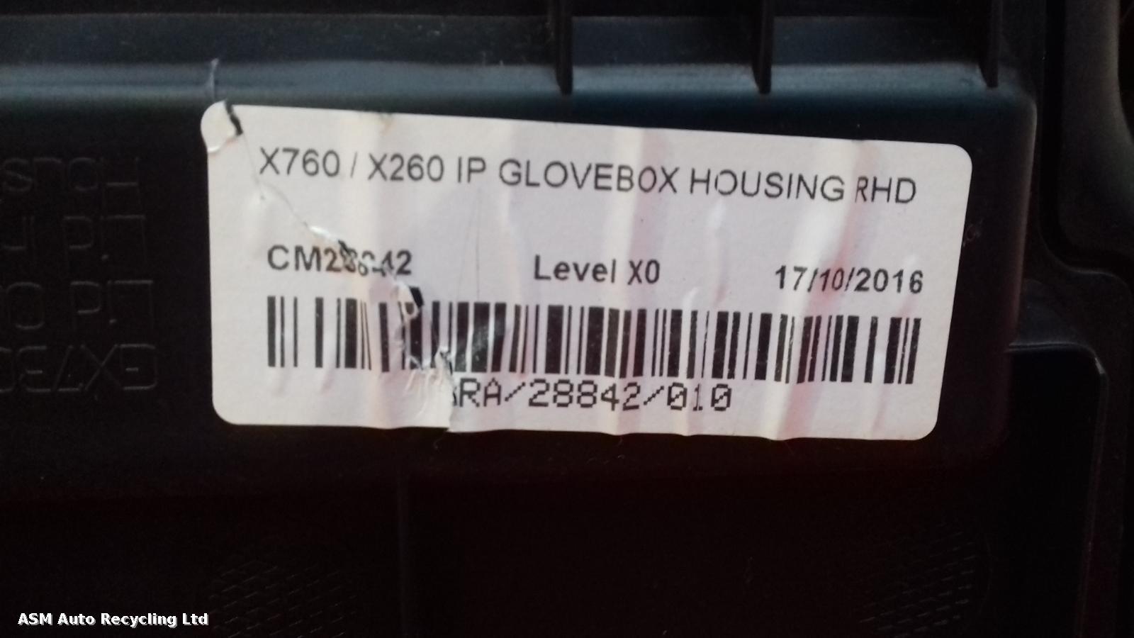 View Auto part Glove Box Jaguar Xe 2016