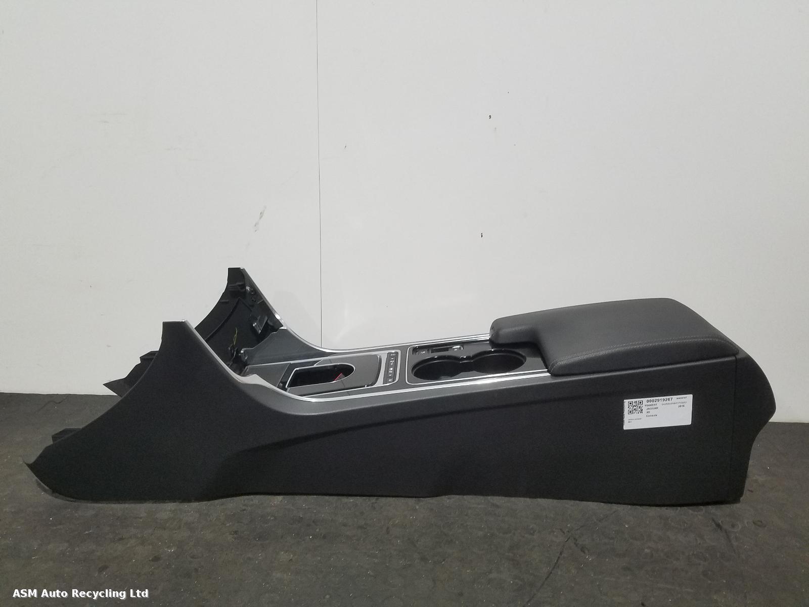 View Auto part Console Jaguar Xe 2016