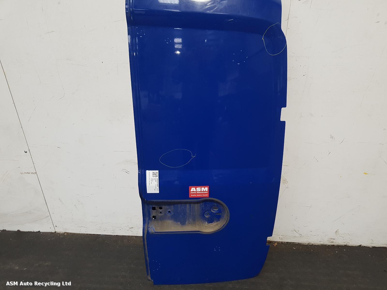 View Auto part R Rear Door Fiat Doblo 2014