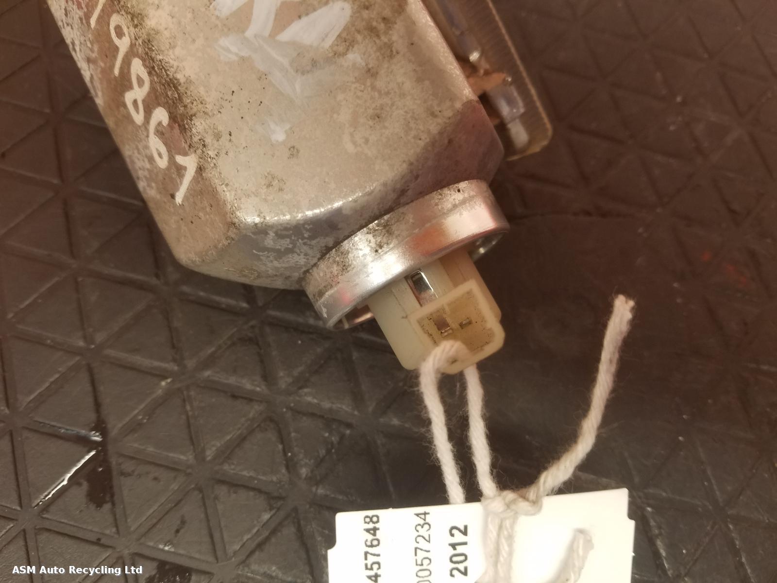View Auto part R Indicator Light Piaggio Vespa 2012