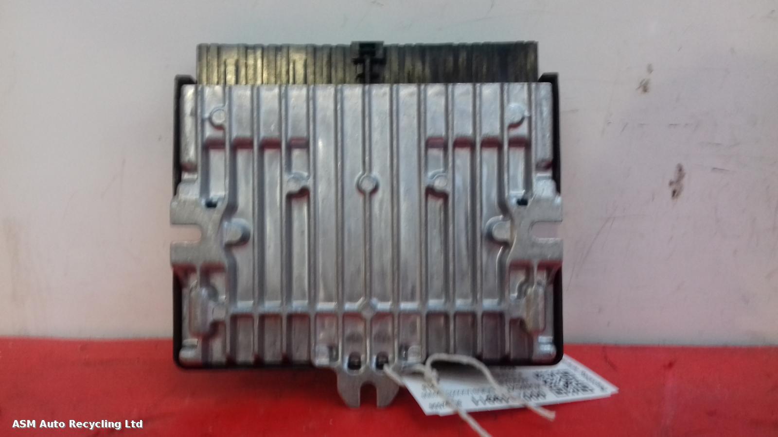 View Auto part ECU Jaguar F Type 2018