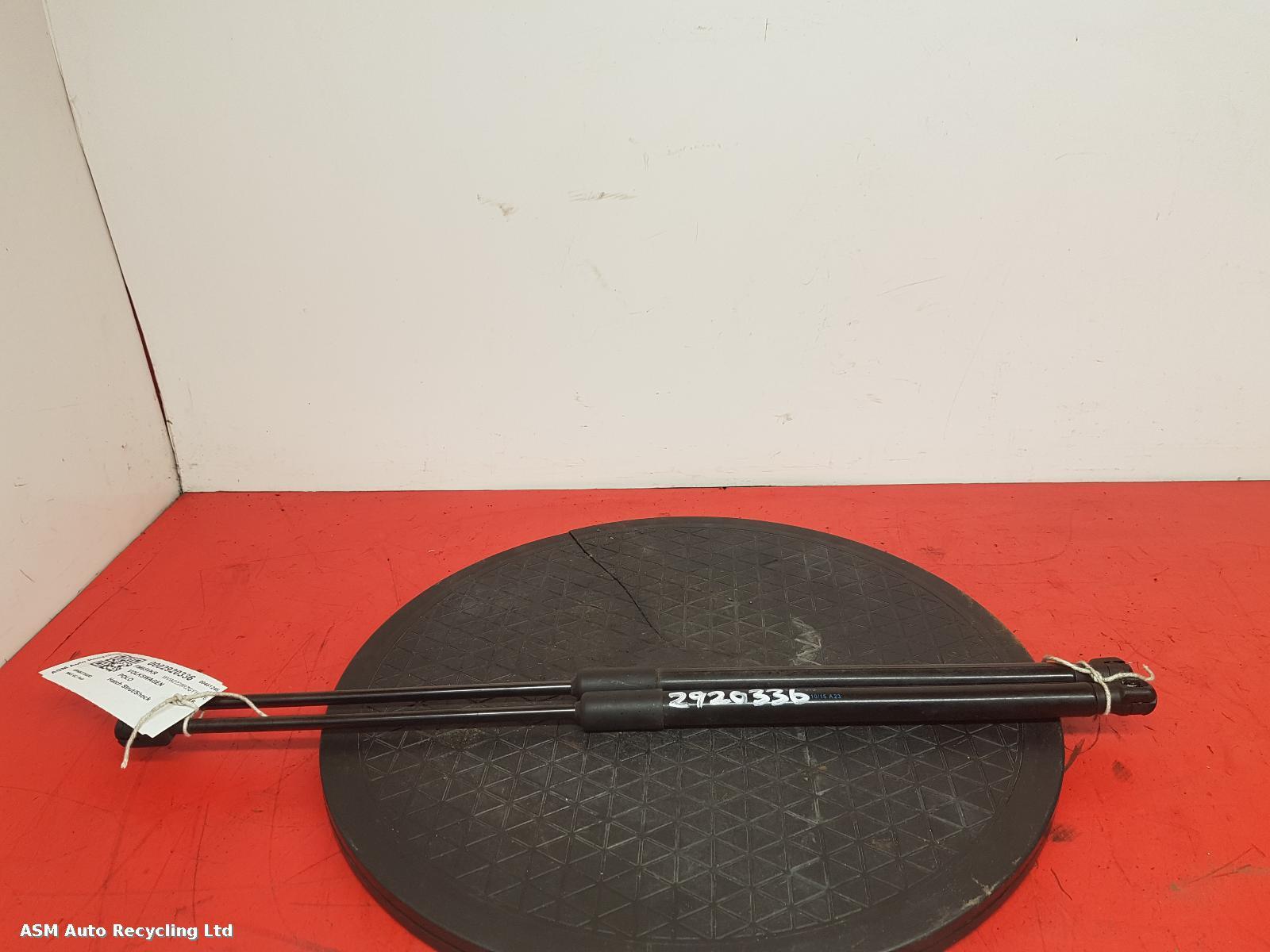 View Auto part Hatch Strut/Shock Volkswagen Polo 2016