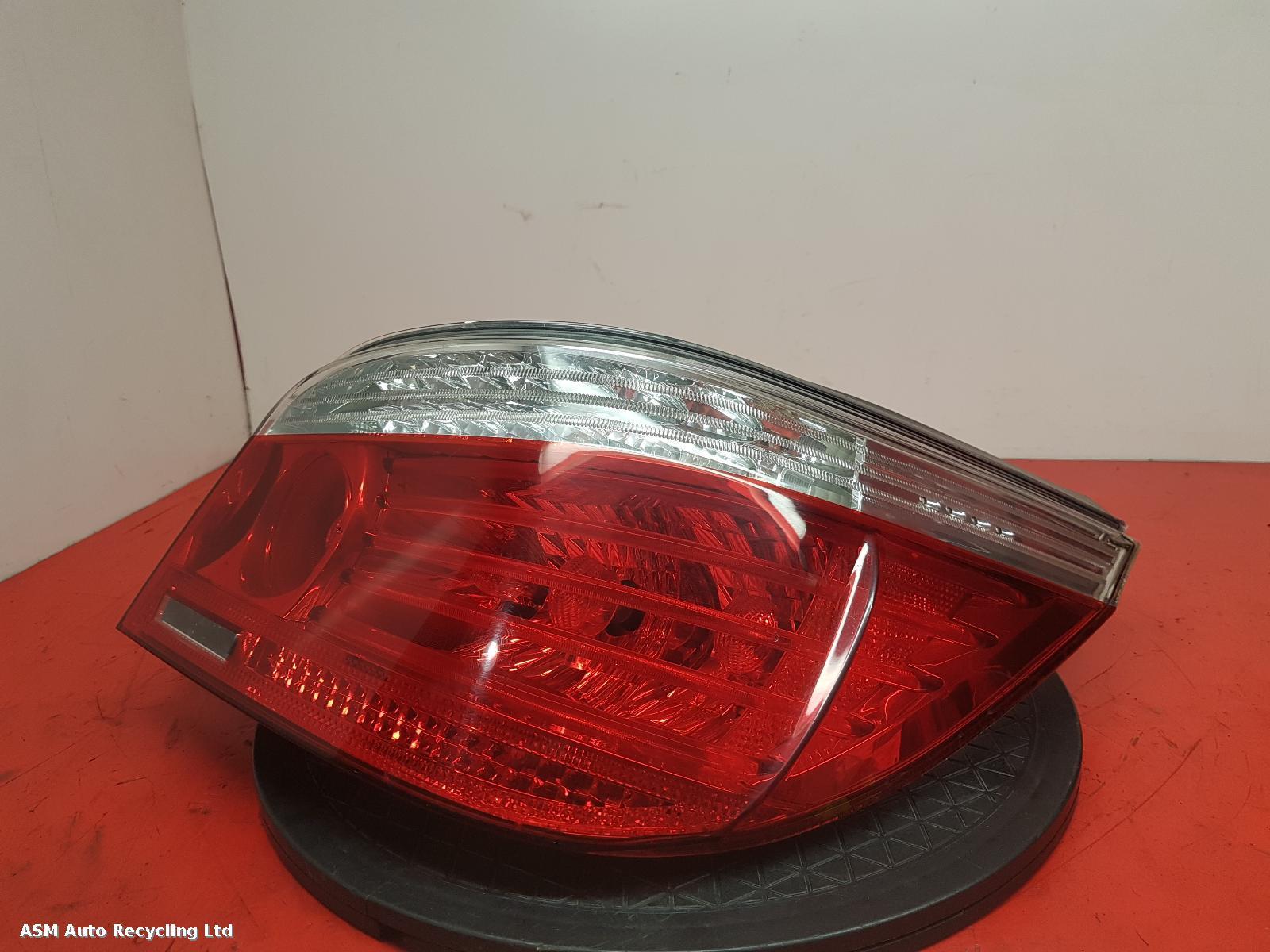View Auto part R Taillight Bmw 5 Series 2009