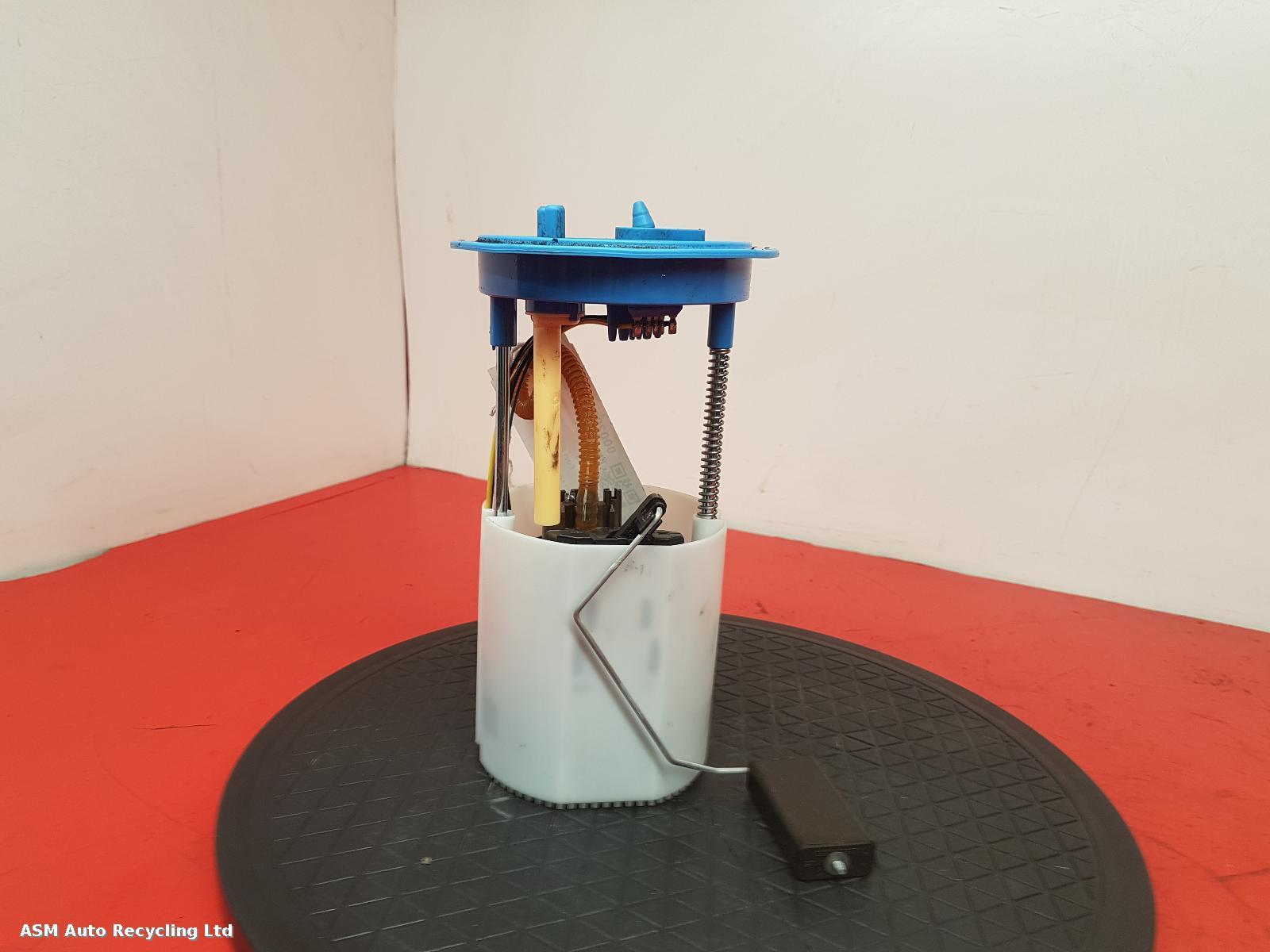 View Auto part Fuel Pump Audi A3 2012