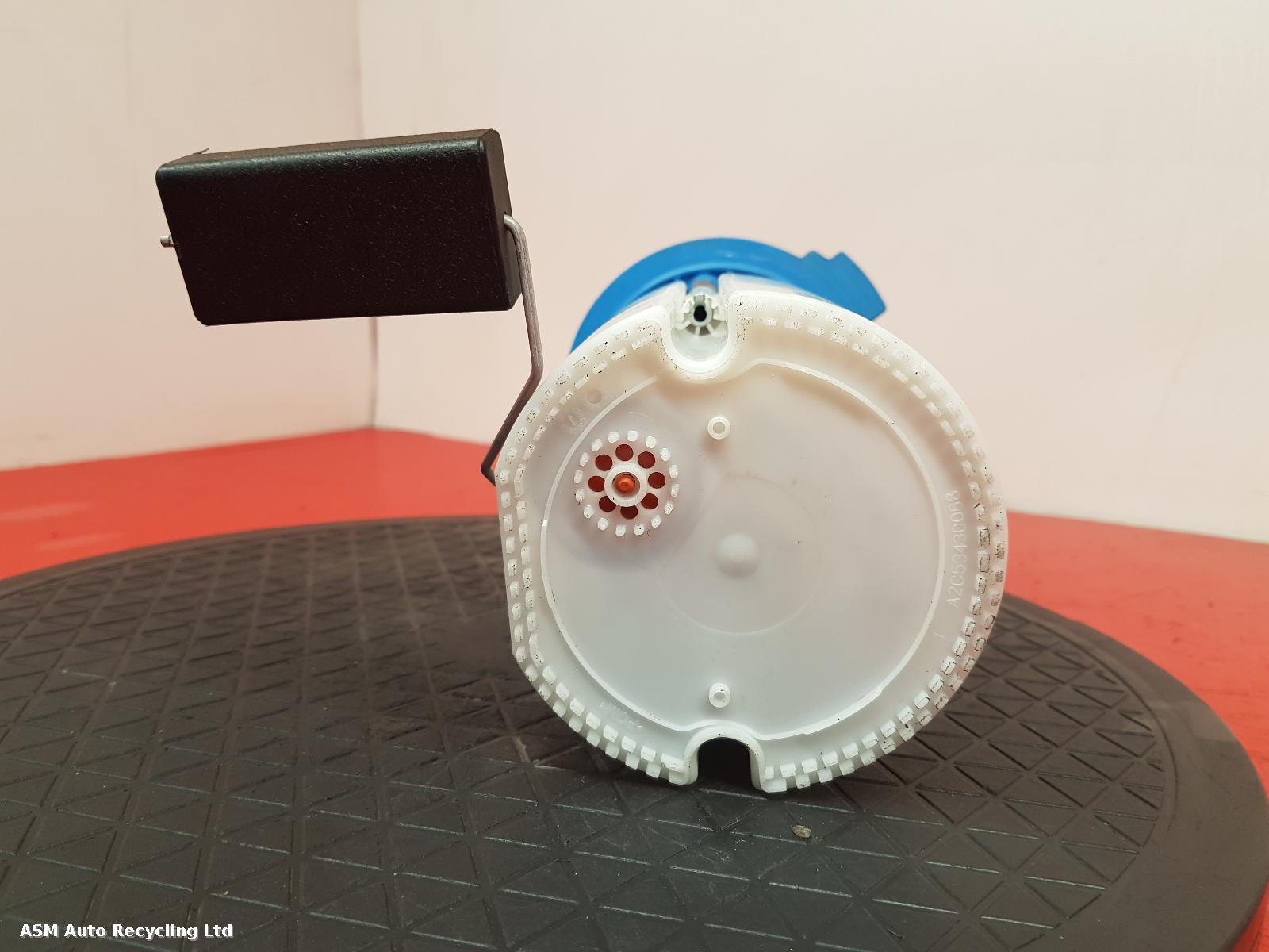 View Auto part Fuel Pump Audi A3 2012