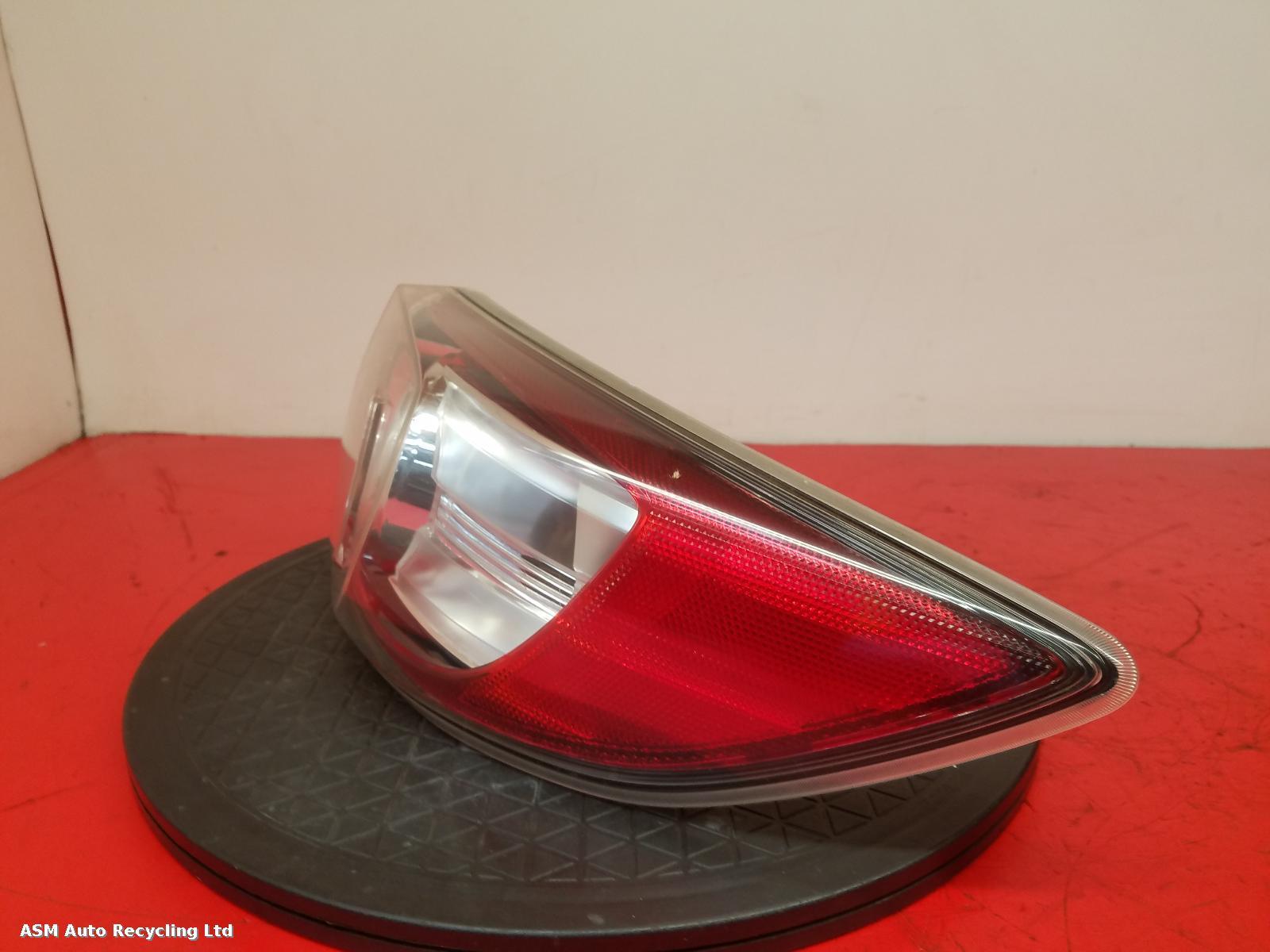View Auto part R Taillight Mazda 3  2012