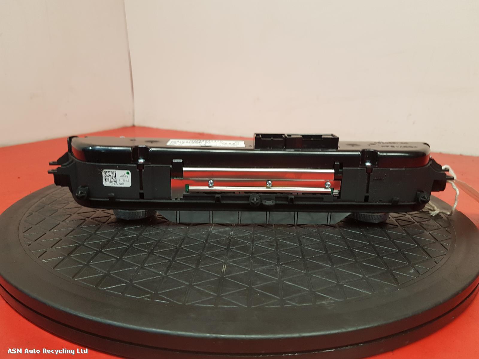 View Auto part Heater/AC Controller Audi A5 2017