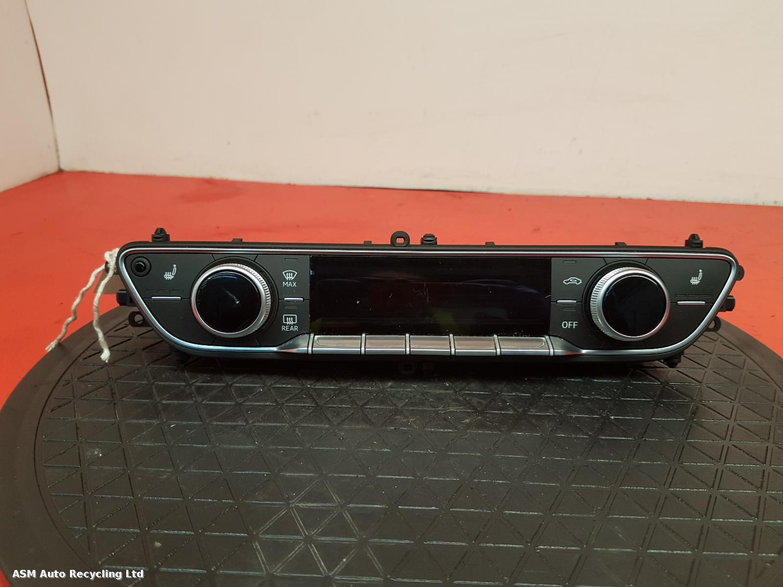 View Auto part Heater/AC Controller Audi A5 2017