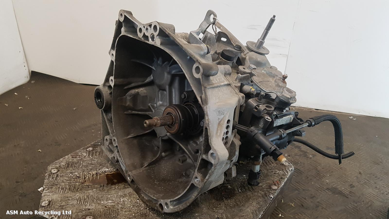View Auto part Gearbox Peugeot 308 2011