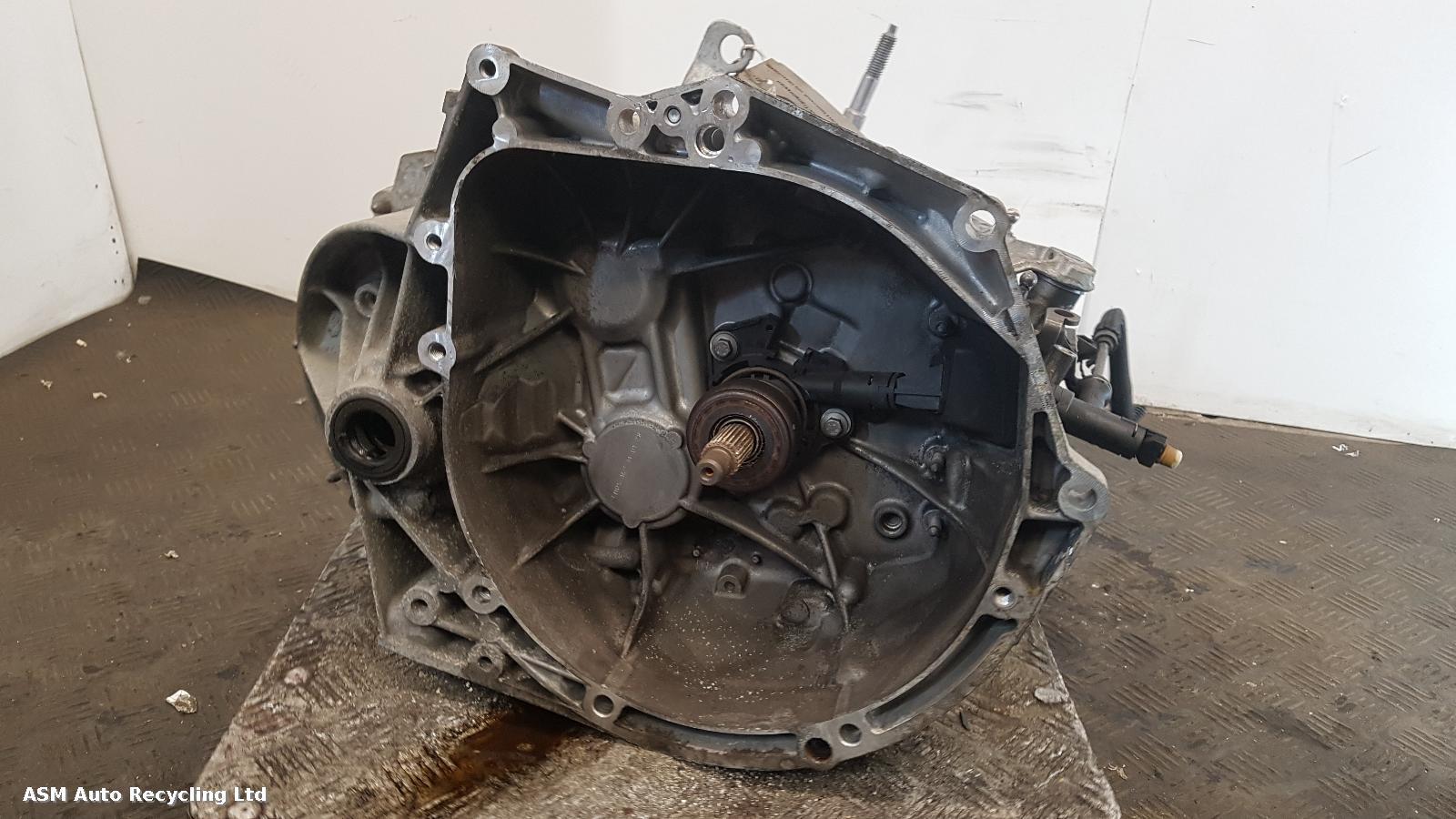 View Auto part Gearbox Peugeot 308 2011