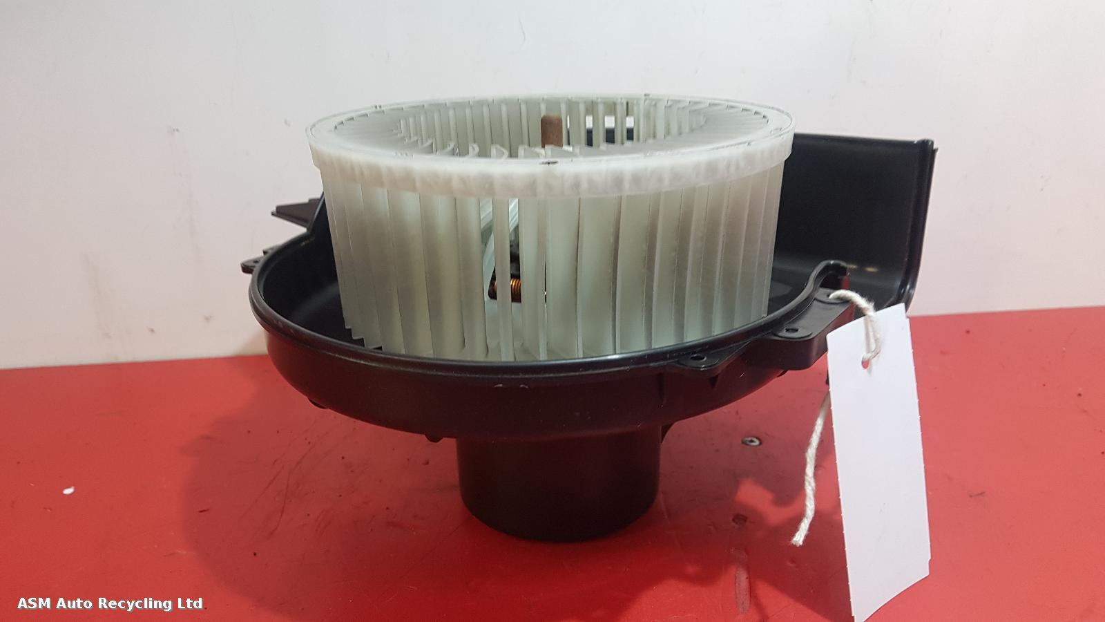 View Auto part Heater Motor/Assembly Audi A1 2018