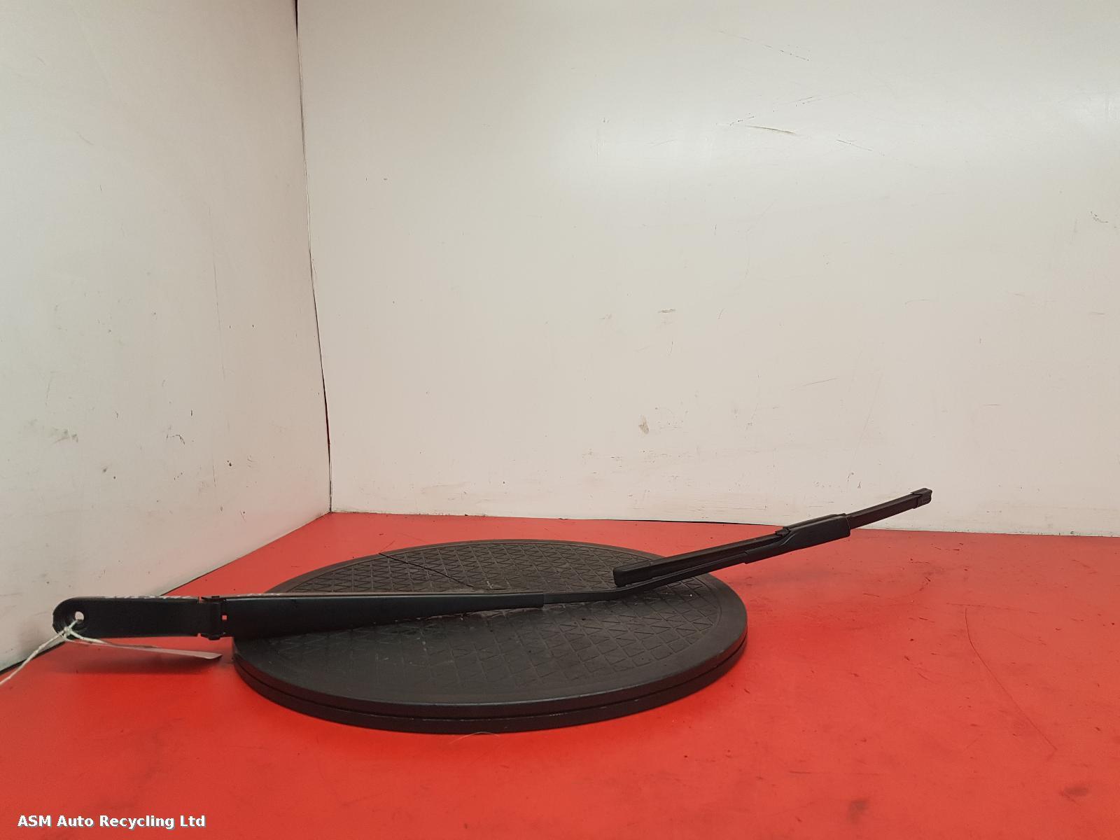 View Auto part Wiper Arm Audi A1 2018