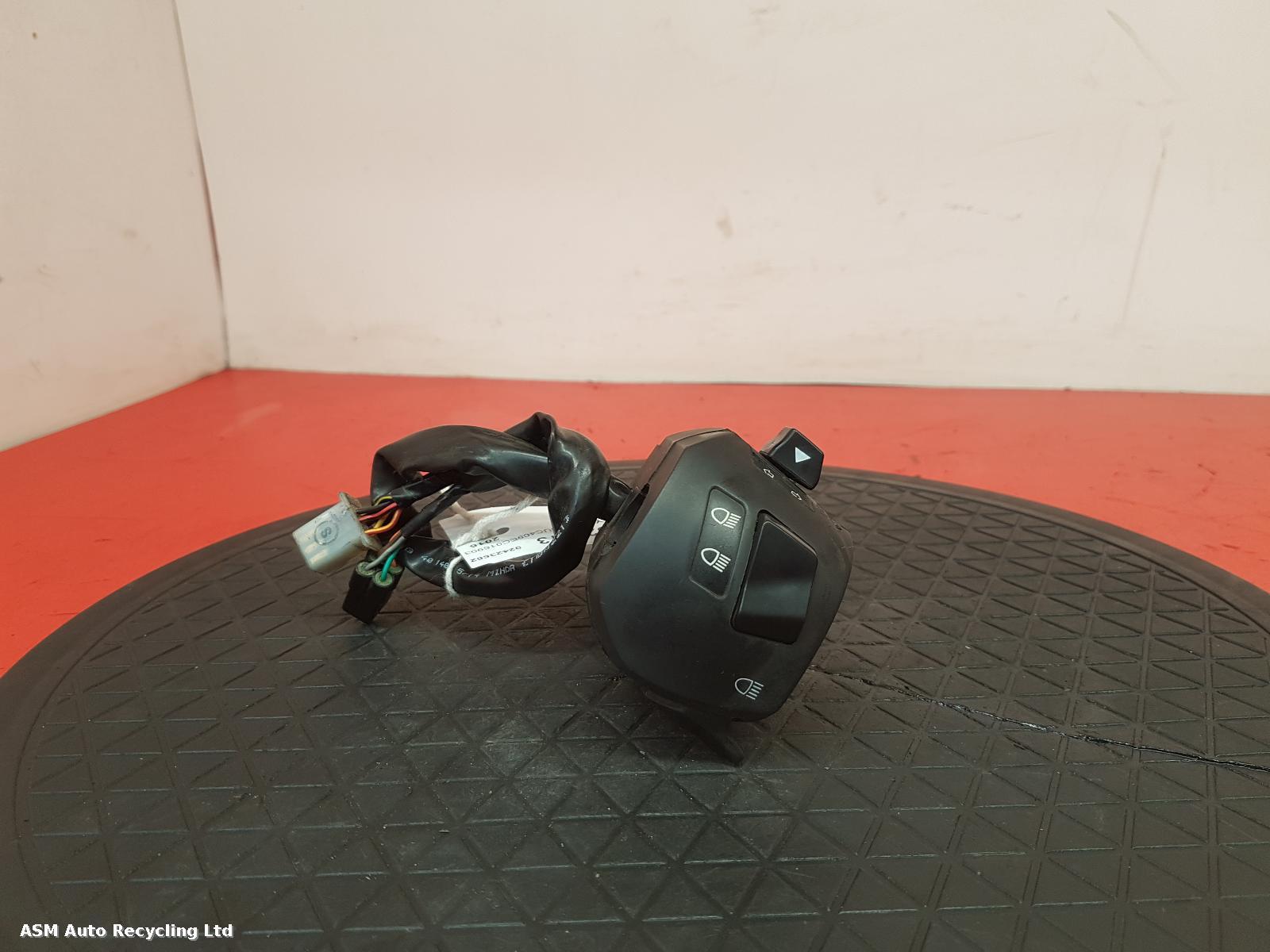 View Auto part LH Switch Gear Ktm 200 Duke 2016