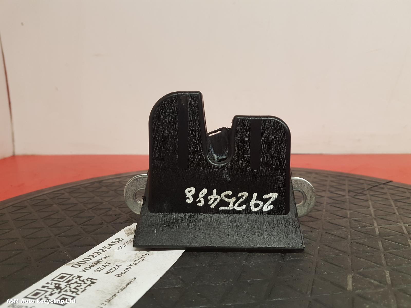 View Auto part Bootlid/Tailgate Lock Seat Ibiza 2013