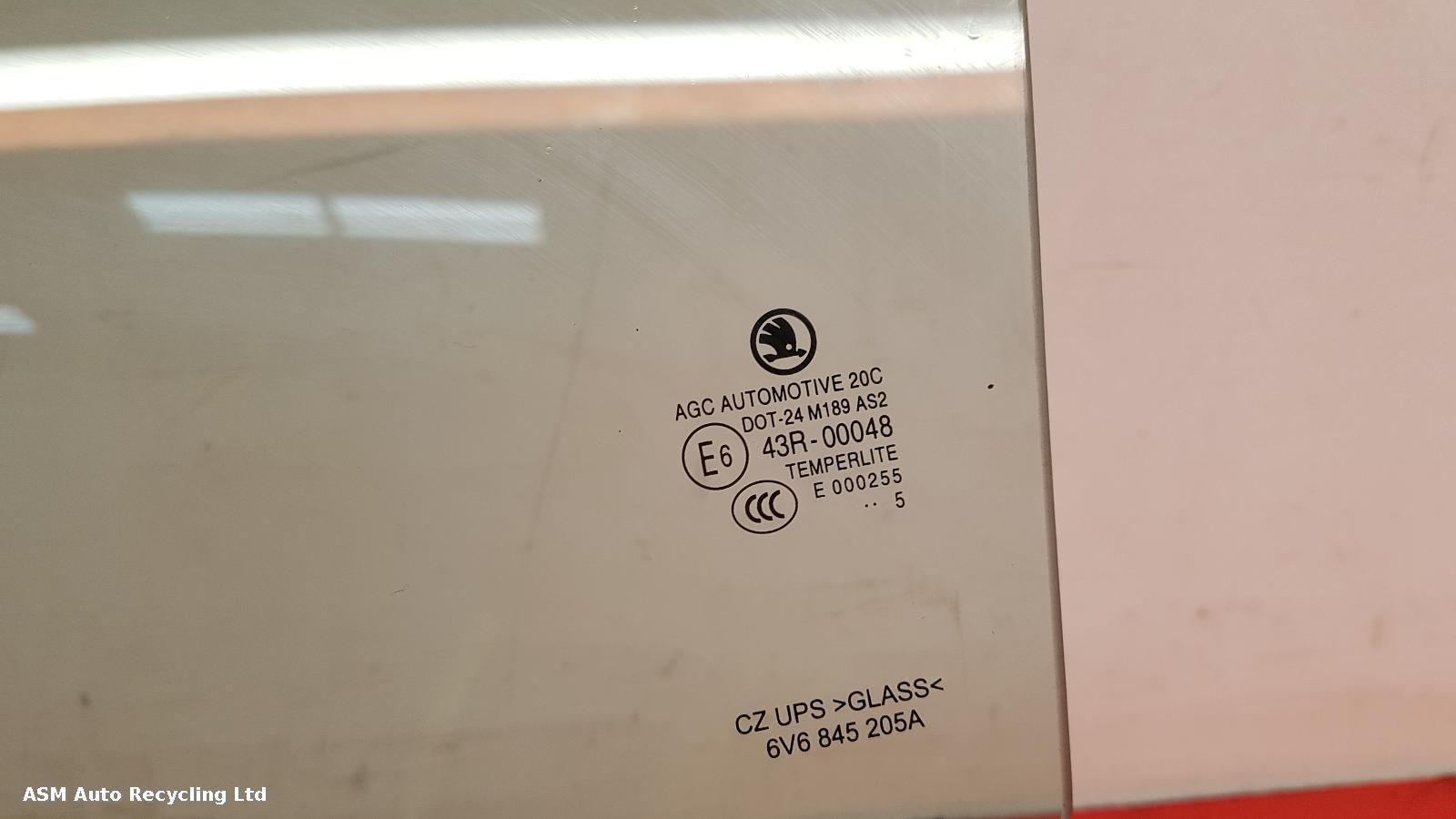 View Auto part LR Door Window Skoda Fabia 2015