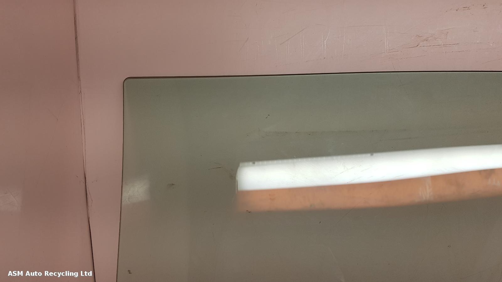 View Auto part LR Door Window Skoda Fabia 2015