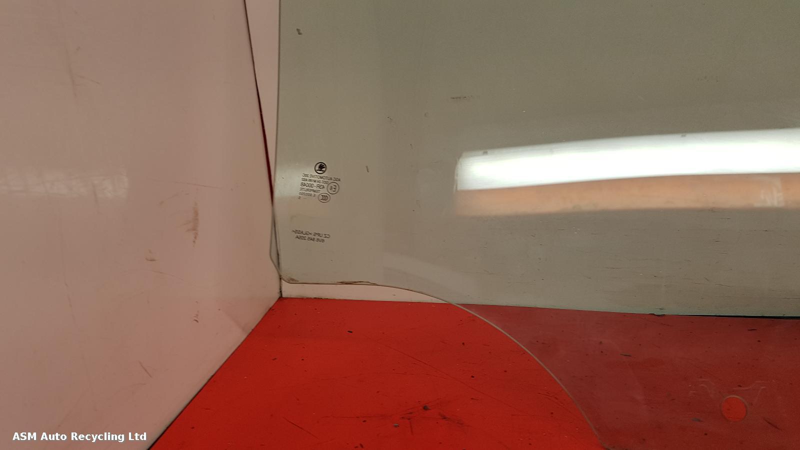 View Auto part LR Door Window Skoda Fabia 2015
