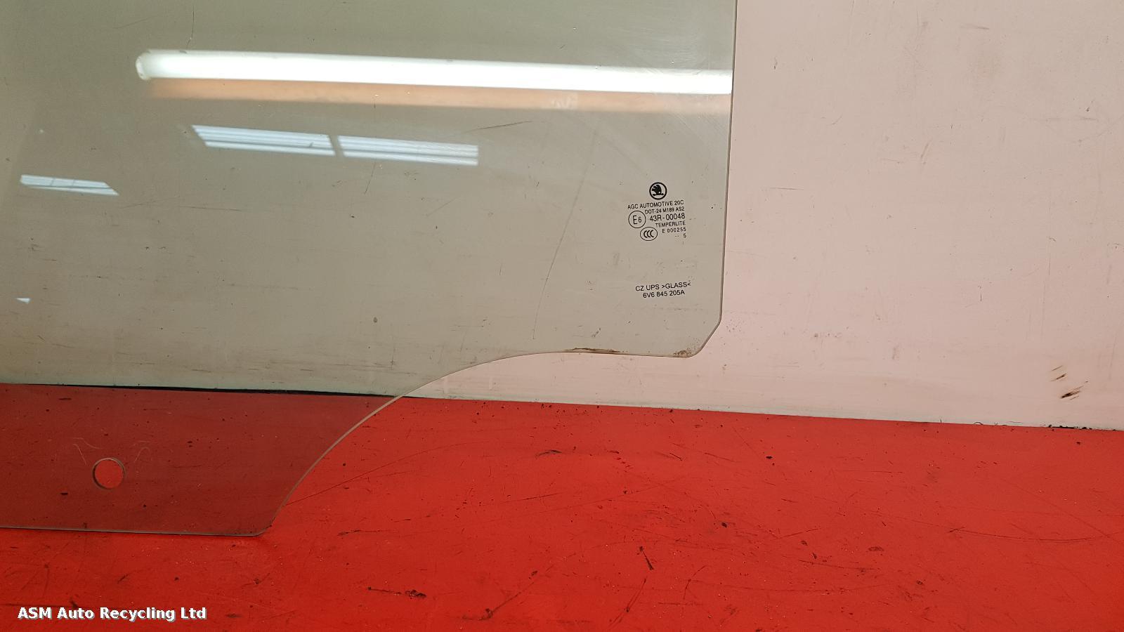 View Auto part LR Door Window Skoda Fabia 2015