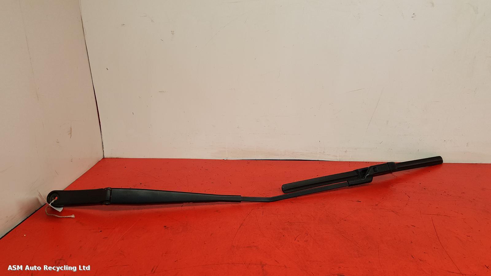 View Auto part Wiper Arm Skoda Fabia 2015