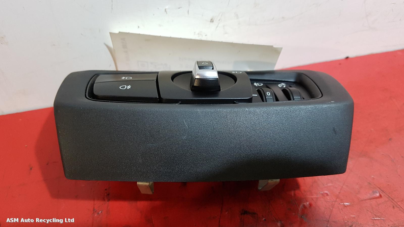 View Auto part Headlight Switch Bmw 2 Series Gran Tourer 2016