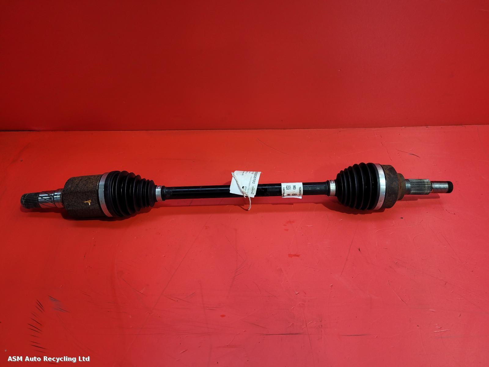 View Auto part Right Driveshaft Tesla Model 3 2021