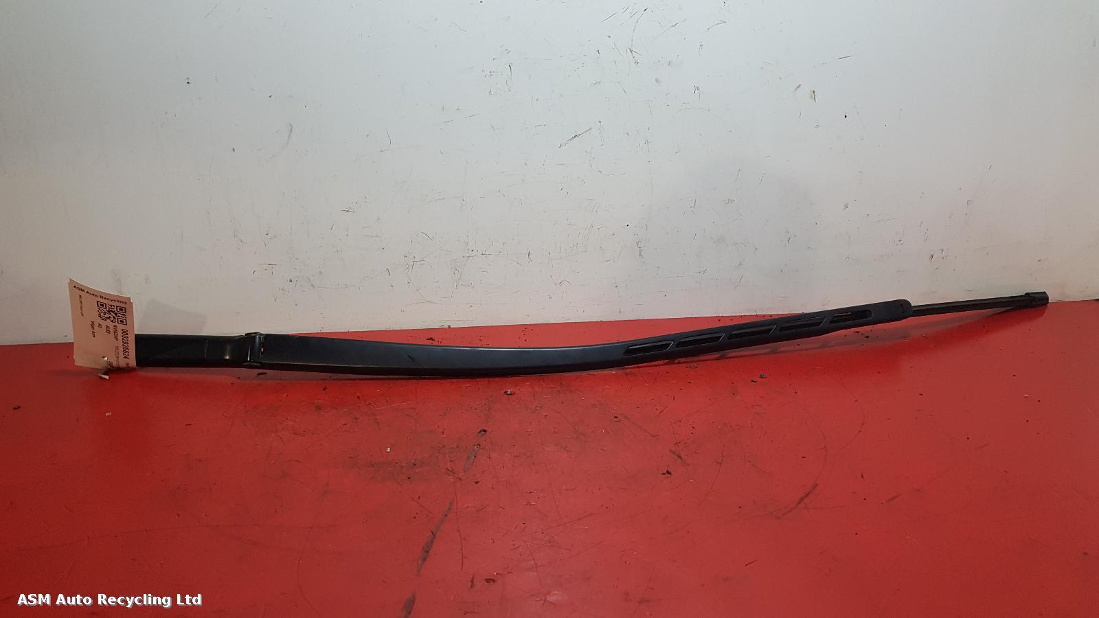 View Auto part Wiper Arm Audi A3 2009