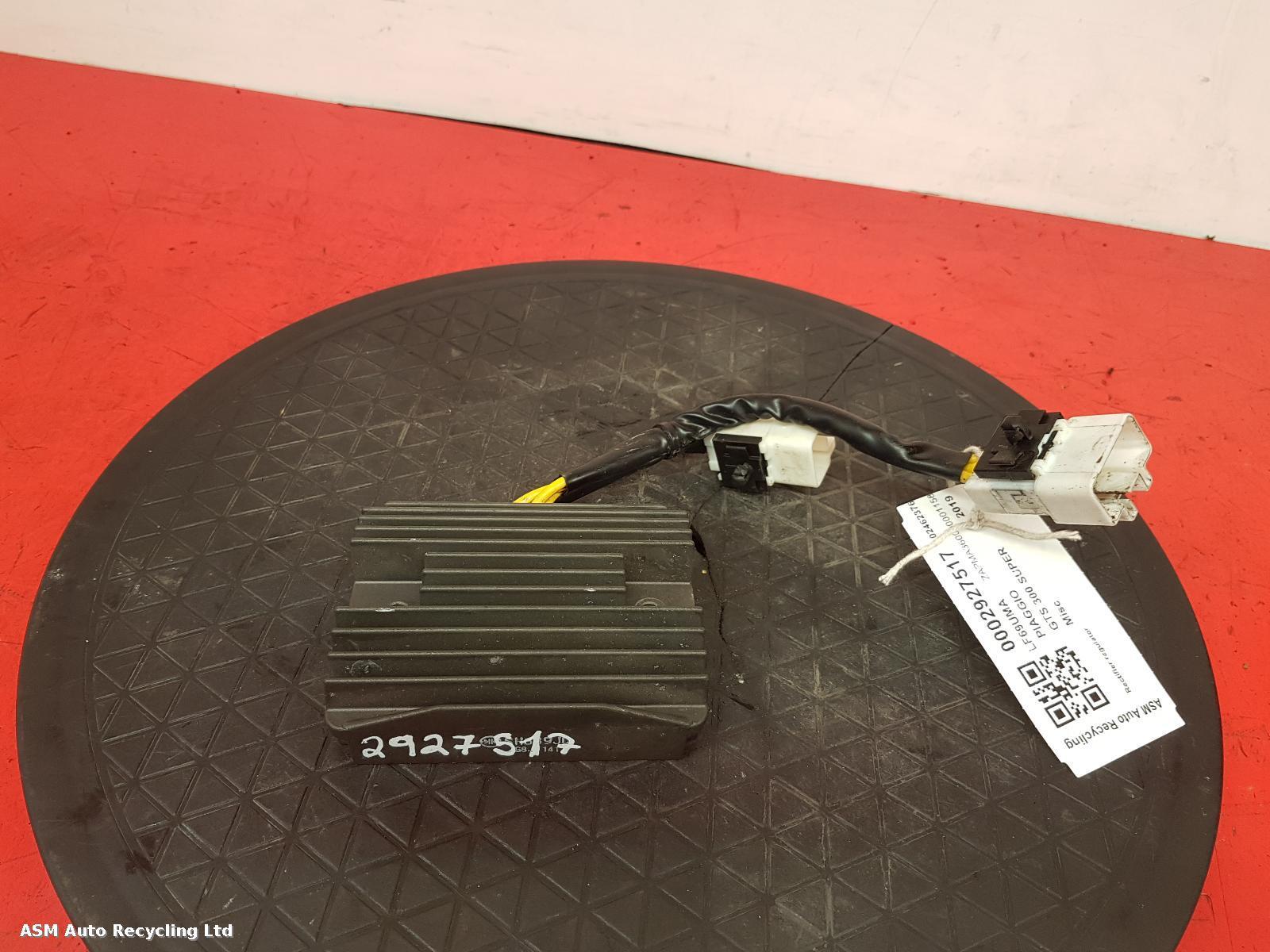 View Auto part Regulator/Rectifier Piaggio Gts 300 Super 2019