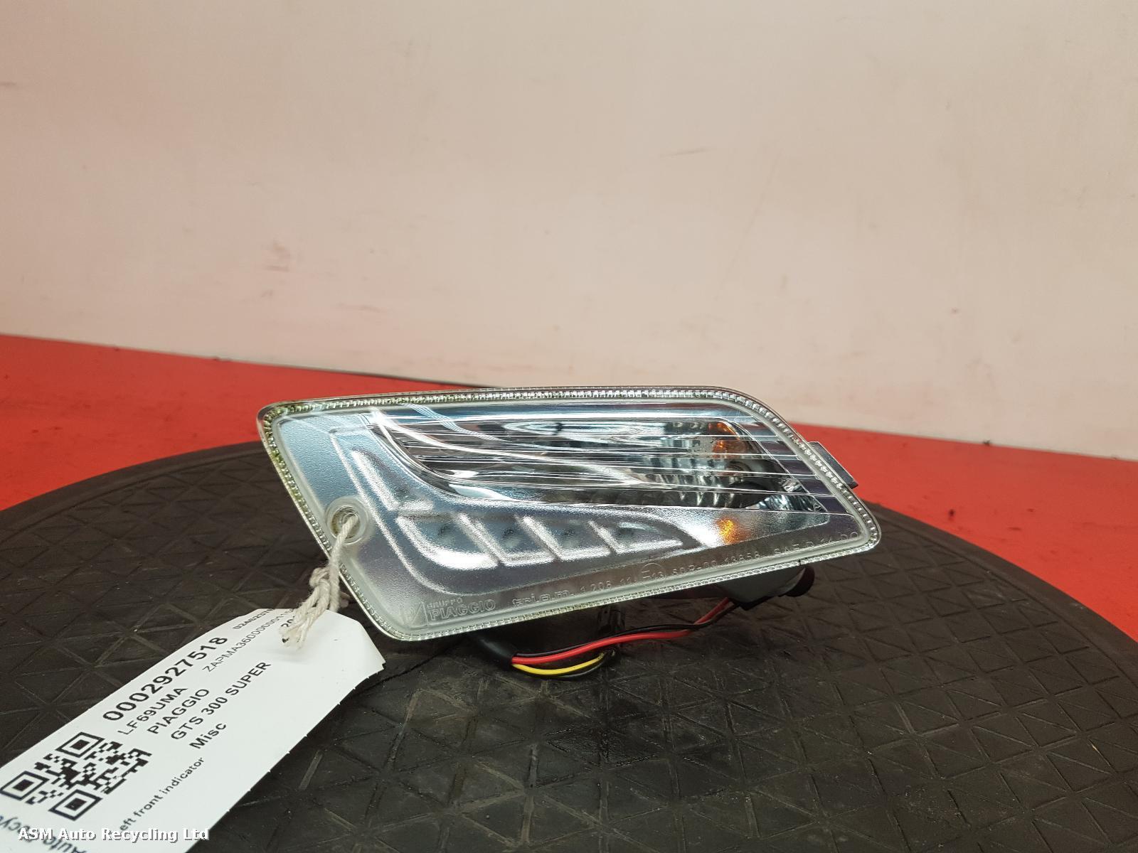 View Auto part L Indicator Light Piaggio Gts 300 Super 2019