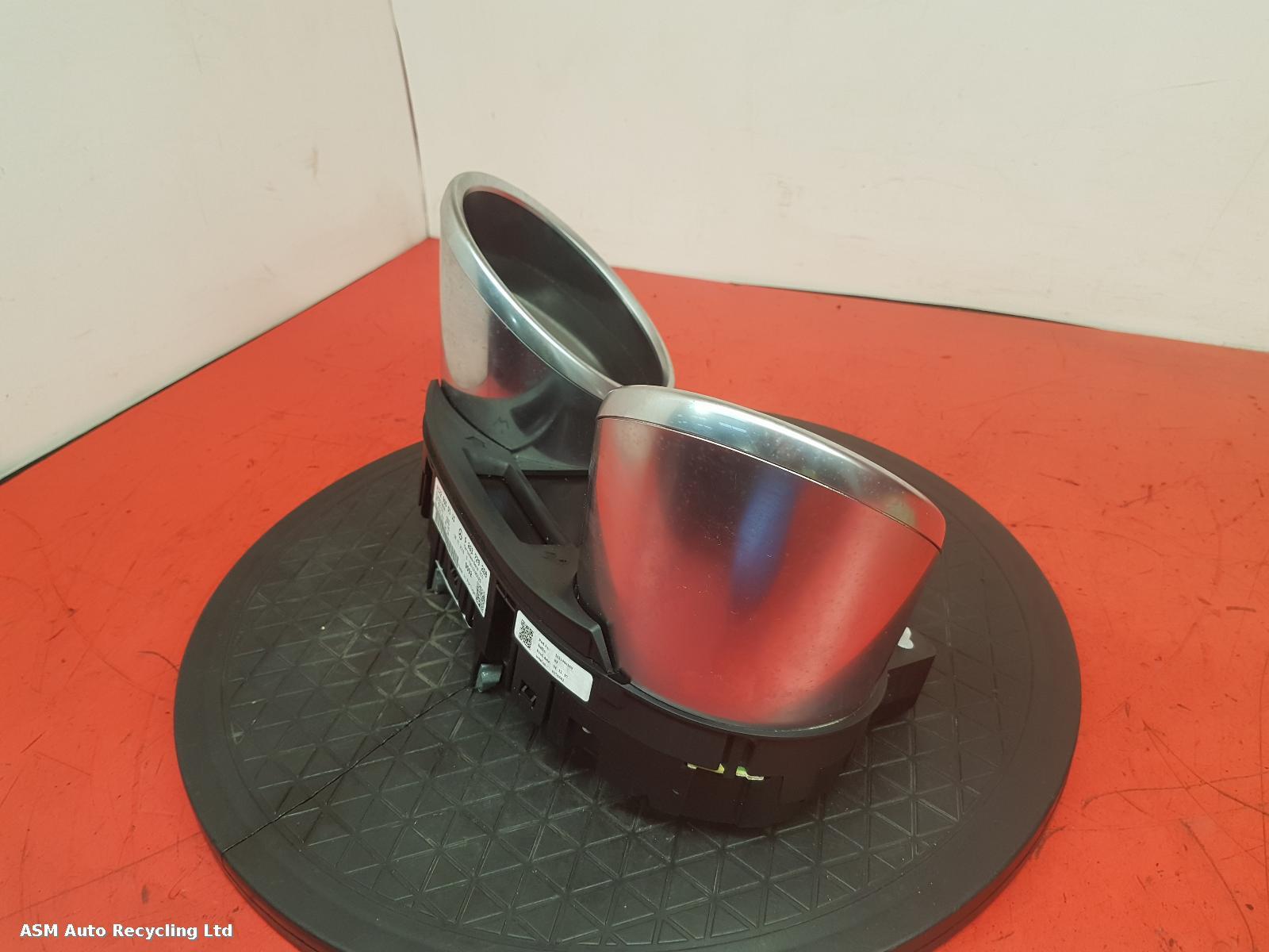 View Auto part Speedometer Mercedes Slc 2018