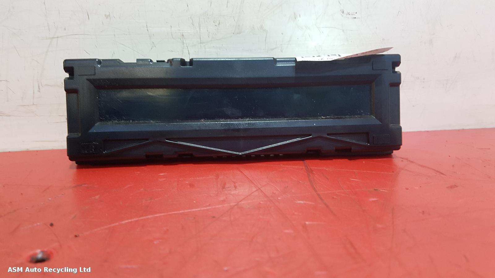 View Auto part Radio Display Chevrolet Cruze 2011