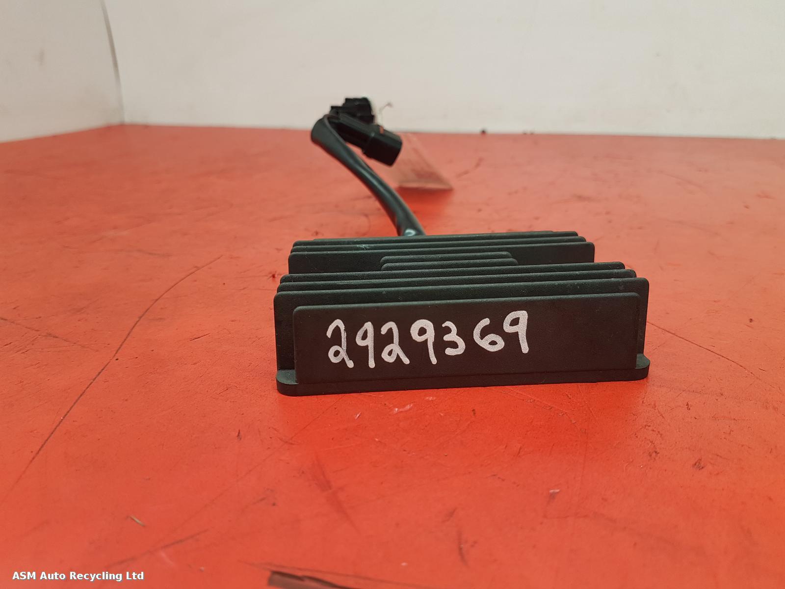 View Auto part Regulator/Rectifier Suzuki Sv650 2020