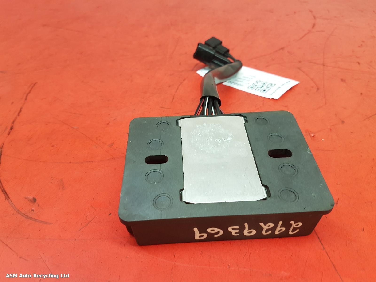 View Auto part Regulator/Rectifier Suzuki Sv650 2020