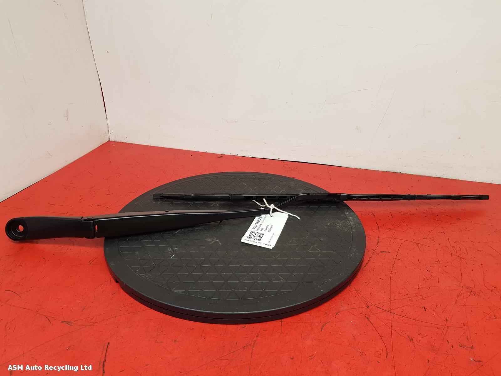 View Auto part Wiper Arm Kia Picanto 2020