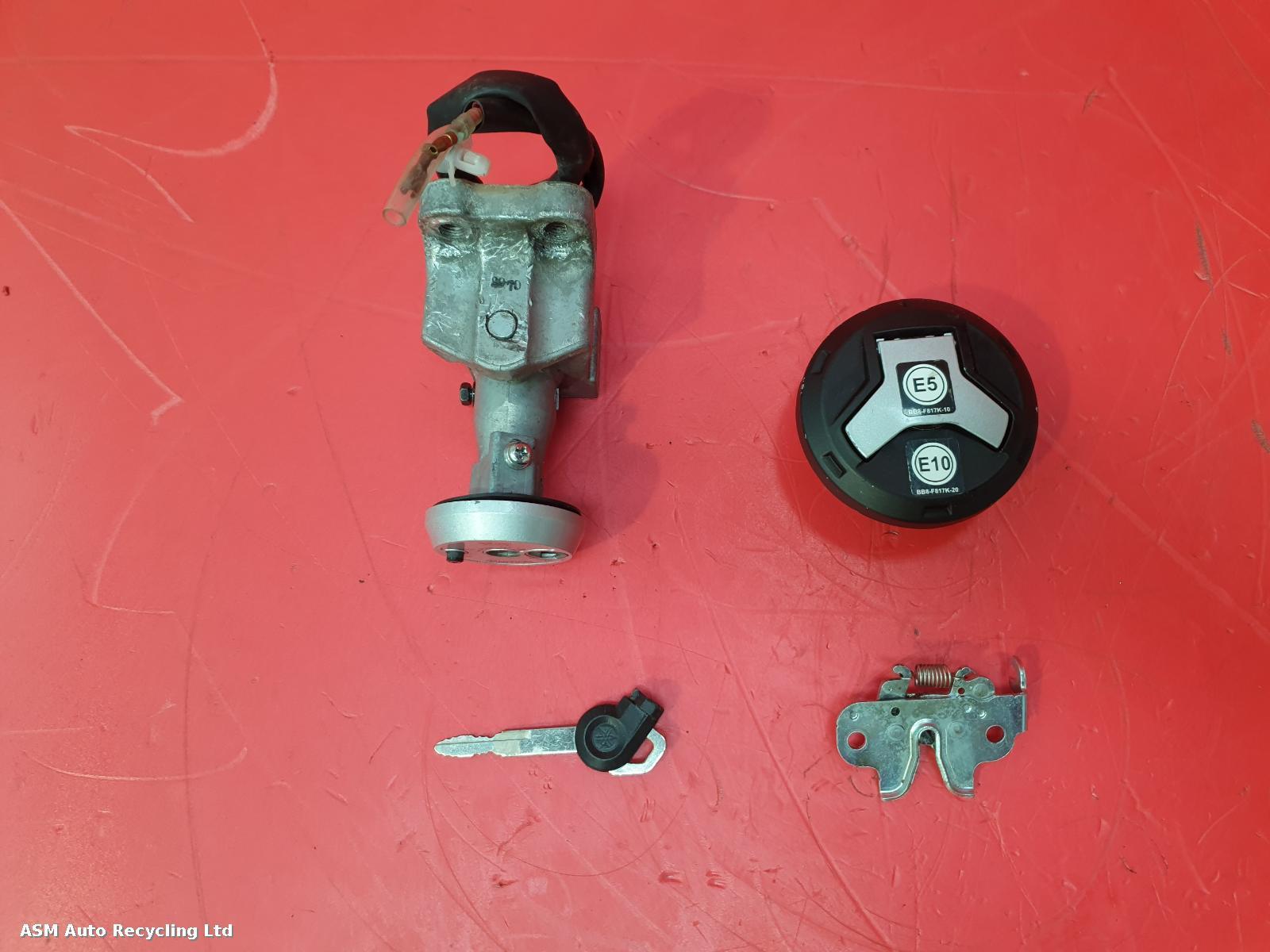 View Auto part Comp.Lock Set + Keys Yamaha Nmax 125 2020