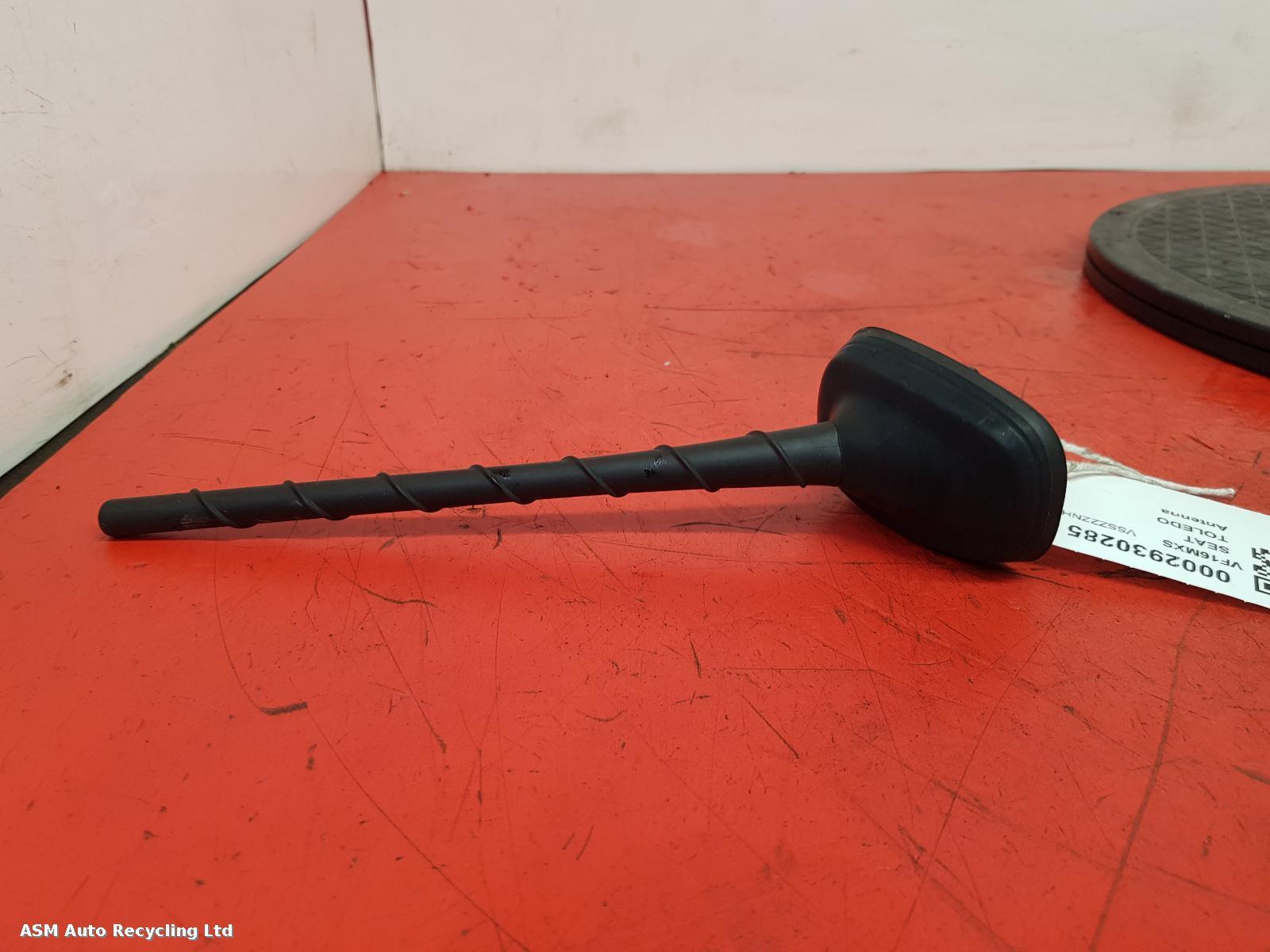 View Auto part Antenna Seat Toledo 2016