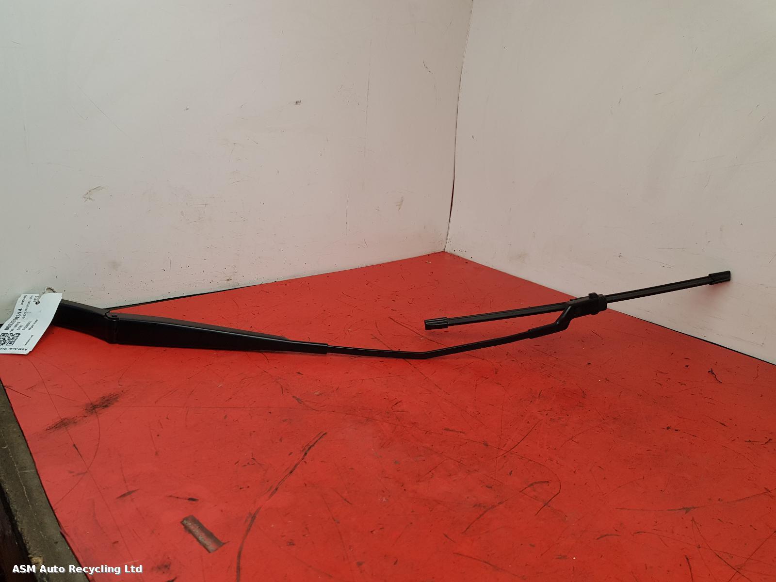 View Auto part Wiper Arm Seat Toledo 2016