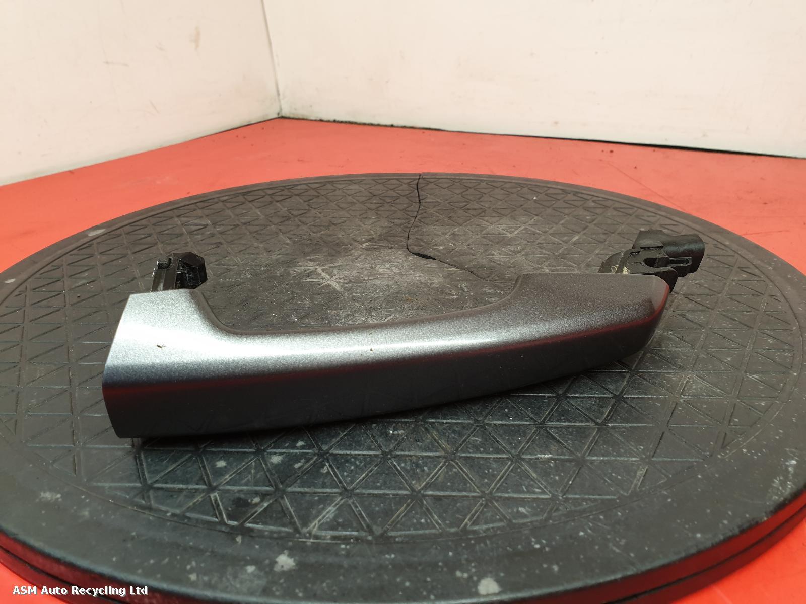 View Auto part Door Handle Jaguar Xe 2016