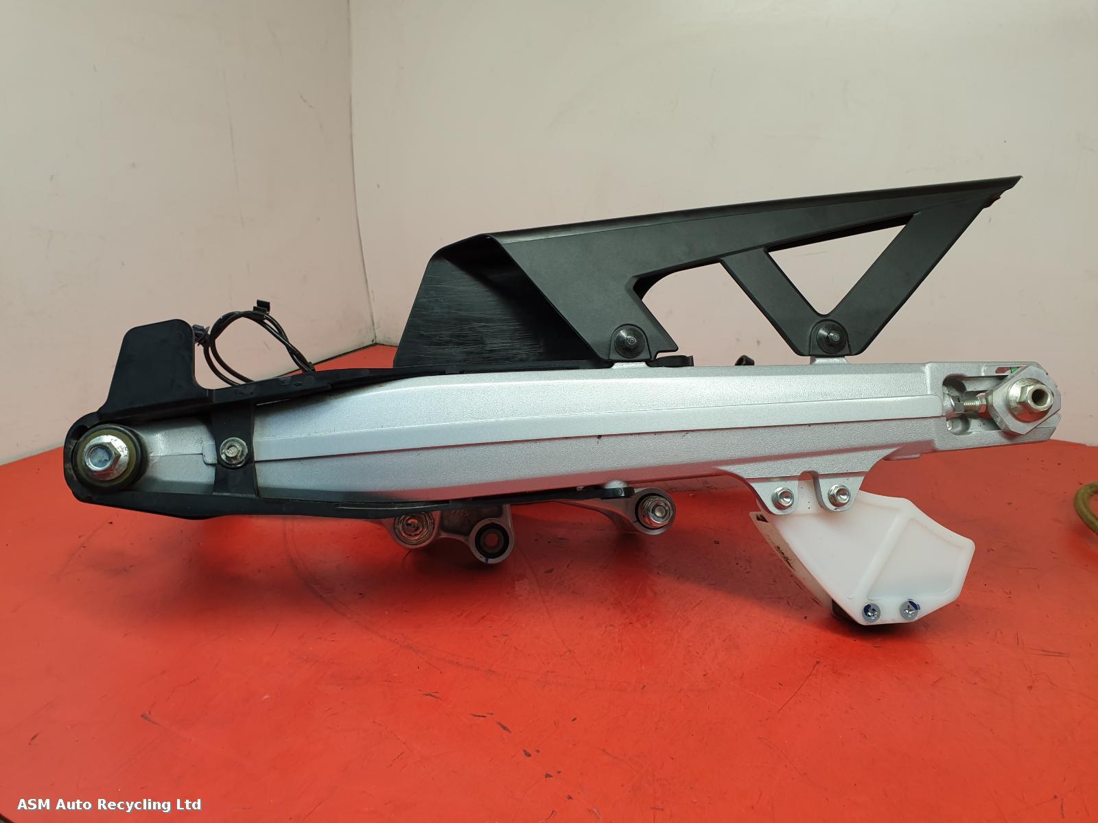 View Auto part Swing Arm Honda Crf 300 Lra-m 2022
