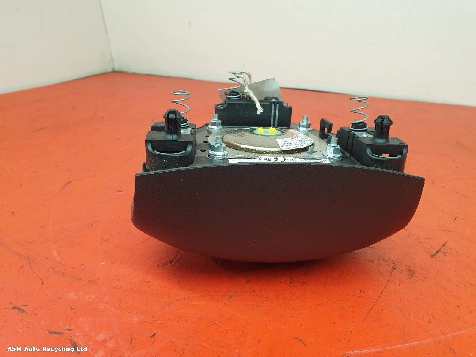 View Auto part R Air Bag Nissan Qashqai 2015