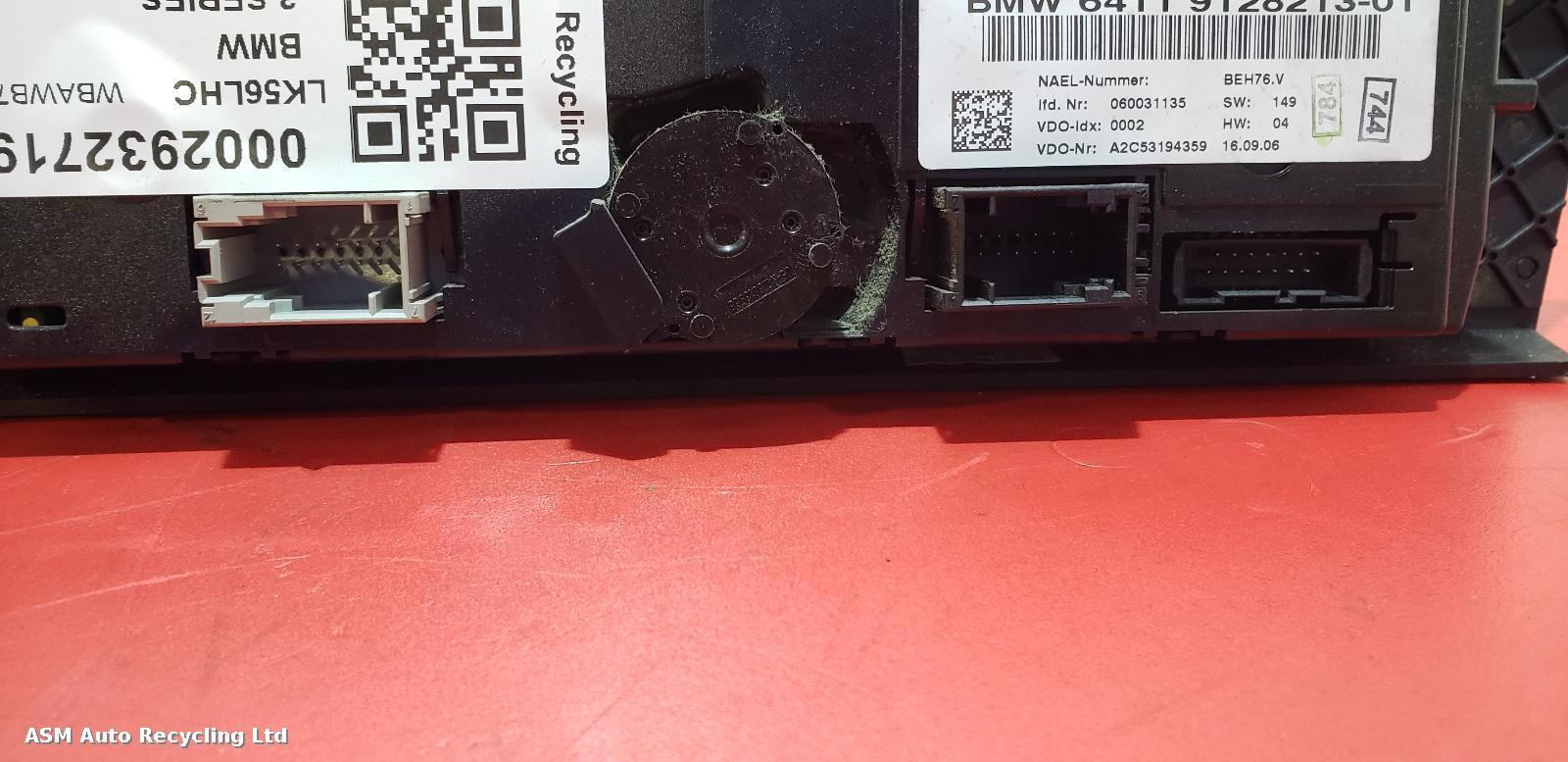 View Auto part Heater/AC Controller Bmw 3 Series 2006