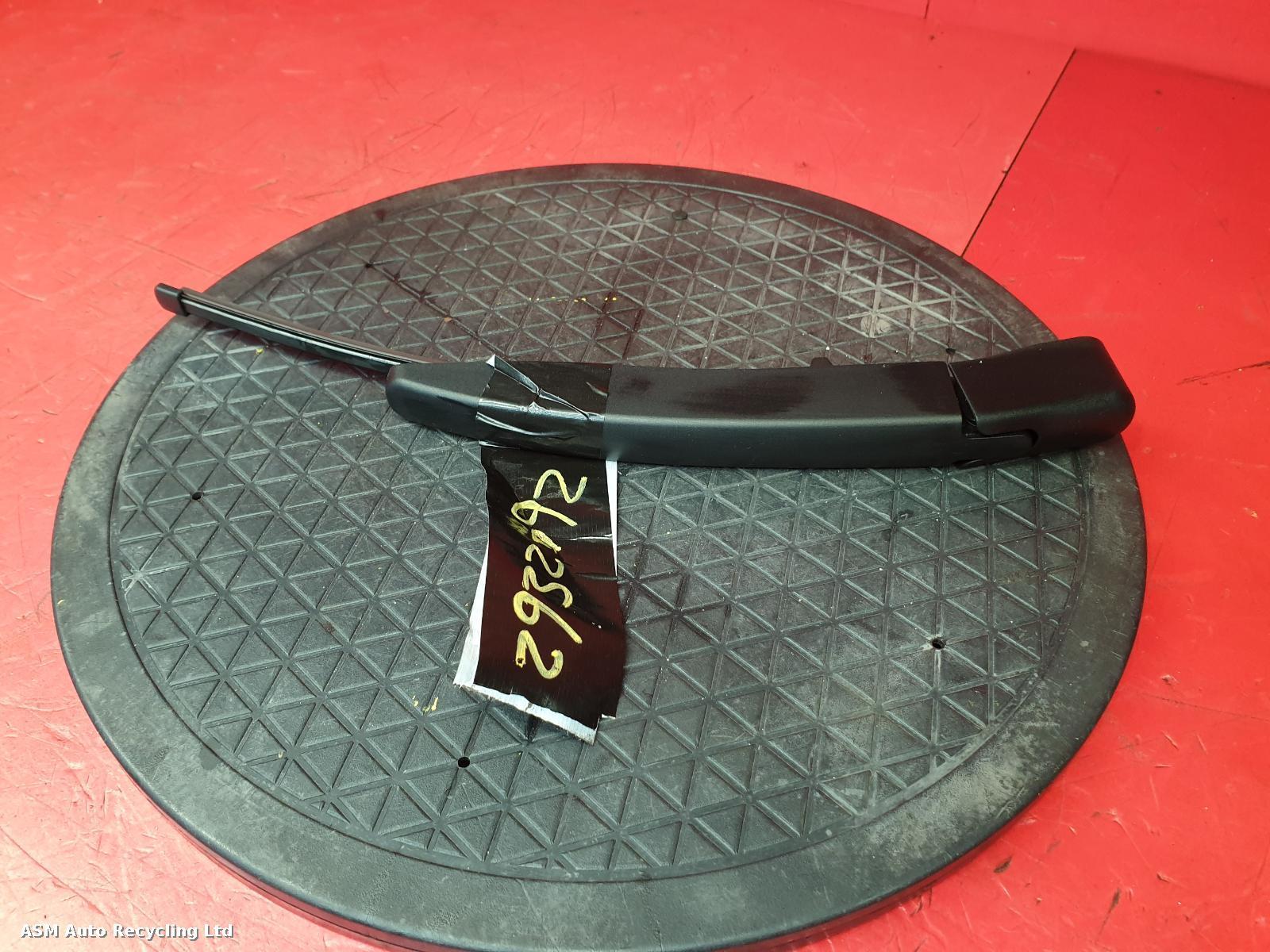 View Auto part Wiper Arm Ford Puma 2020