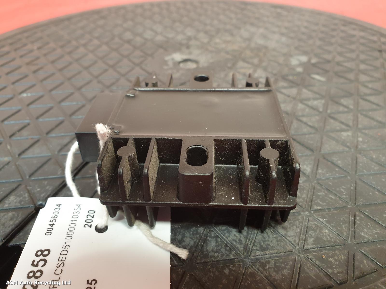 View Auto part Regulator/Rectifier Yamaha Delight 125	 2020