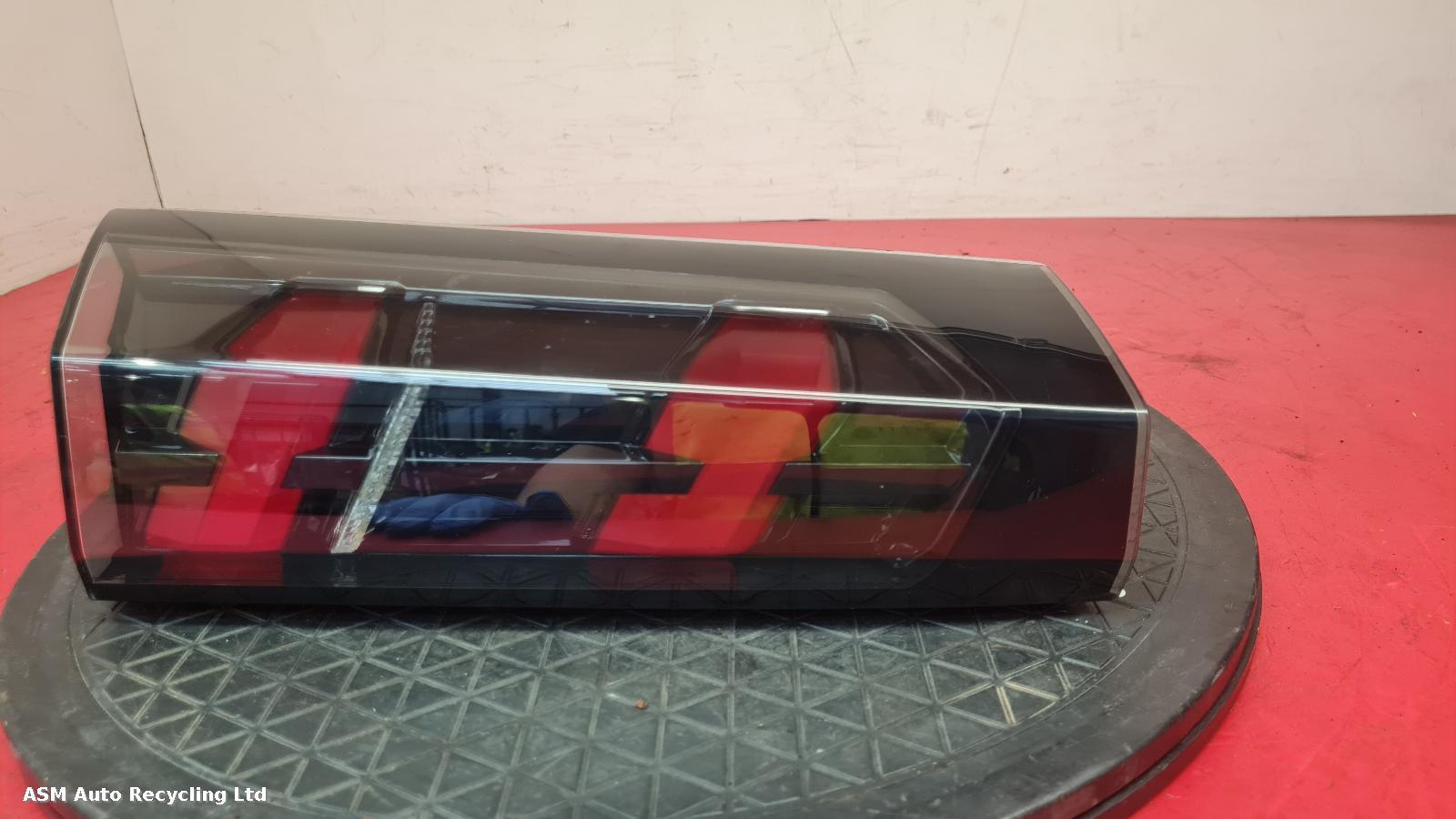 View Auto part L Taillight Peugeot 2008 2022