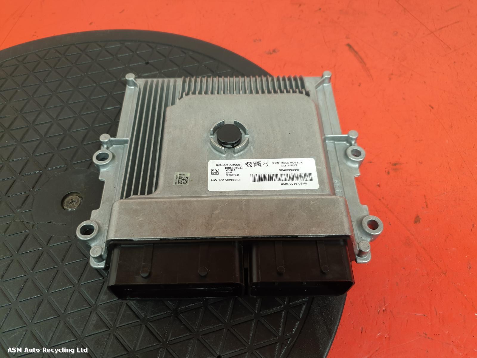 View Auto part ECU Peugeot 2008 2022